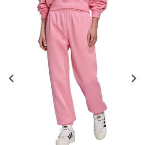 Adidas Originals Women's Adicolor Essentials Fleece Joggers Bliss PINK!